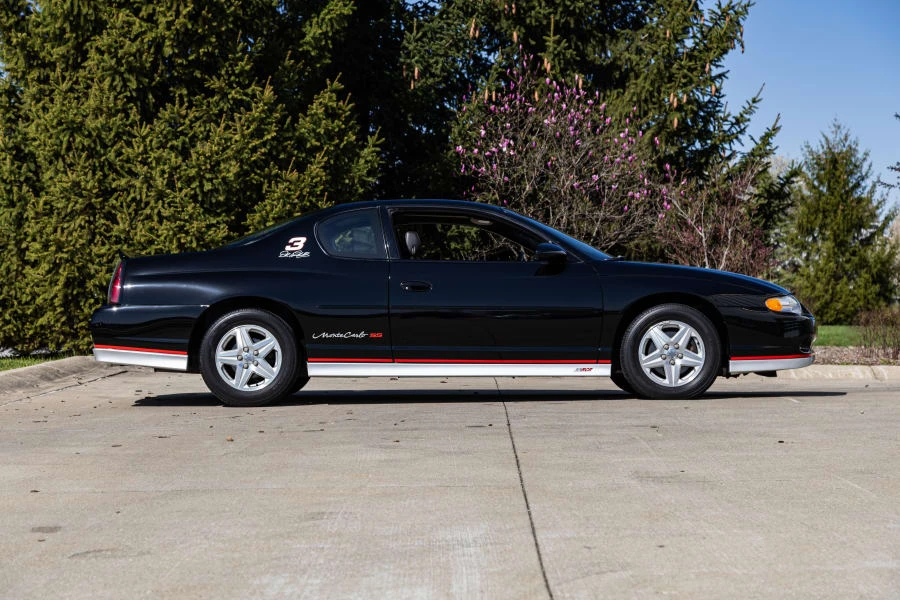 2002 Chevrolet Monte Carlo 6th Gen - Image 19 of 31