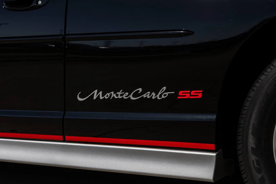 2002 Chevrolet Monte Carlo 6th Gen - Image 15 of 31