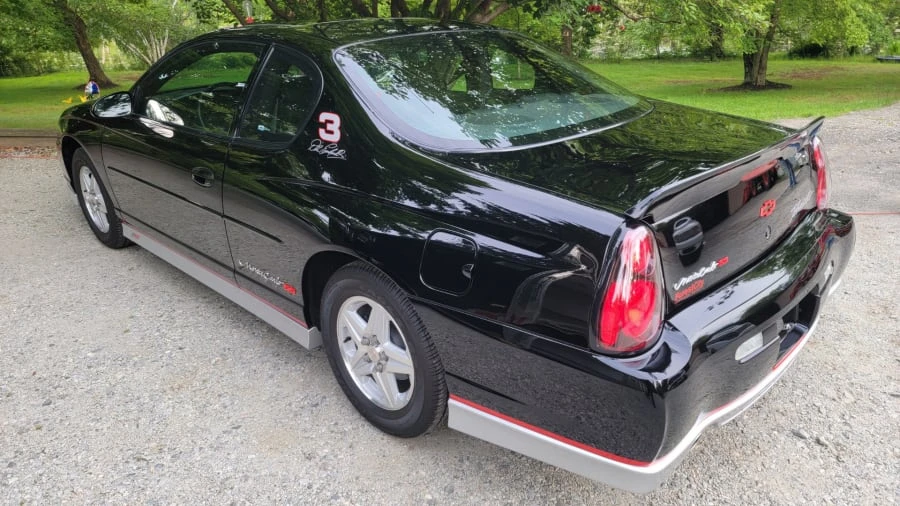 2002 Chevrolet Monte Carlo 6th Gen - Image 2 of 9