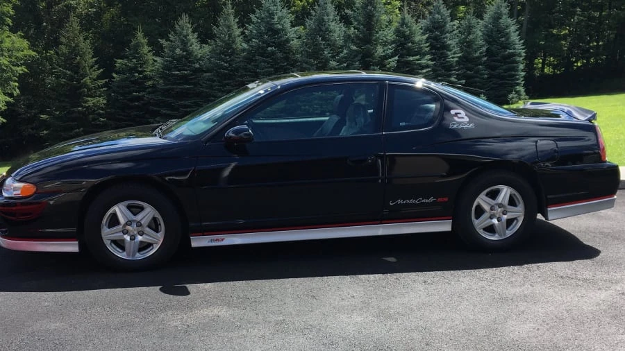 2002 Chevrolet Monte Carlo 6th Gen - Image 2 of 15
