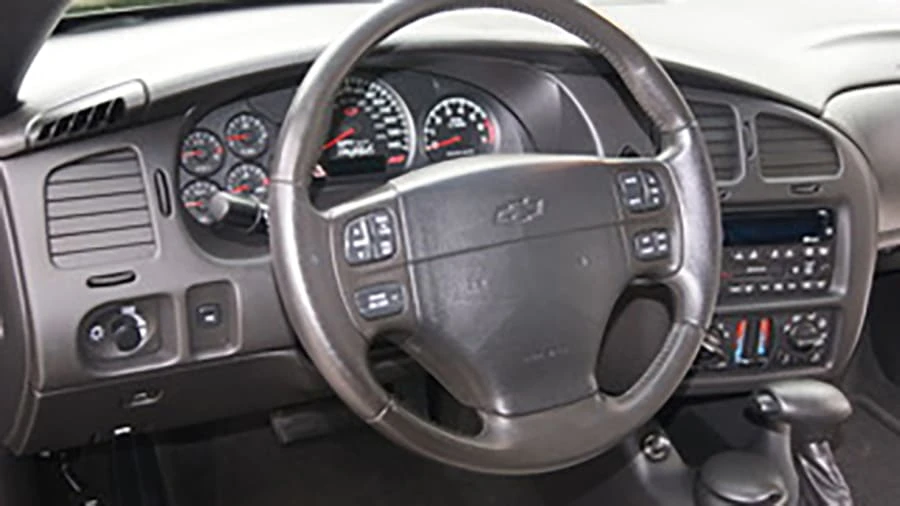 2002 Chevrolet Monte Carlo 6th Gen - Image 4 of 18
