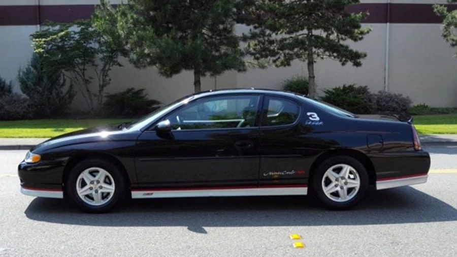 2002 Chevrolet Monte Carlo 6th Gen - Image 2 of 12