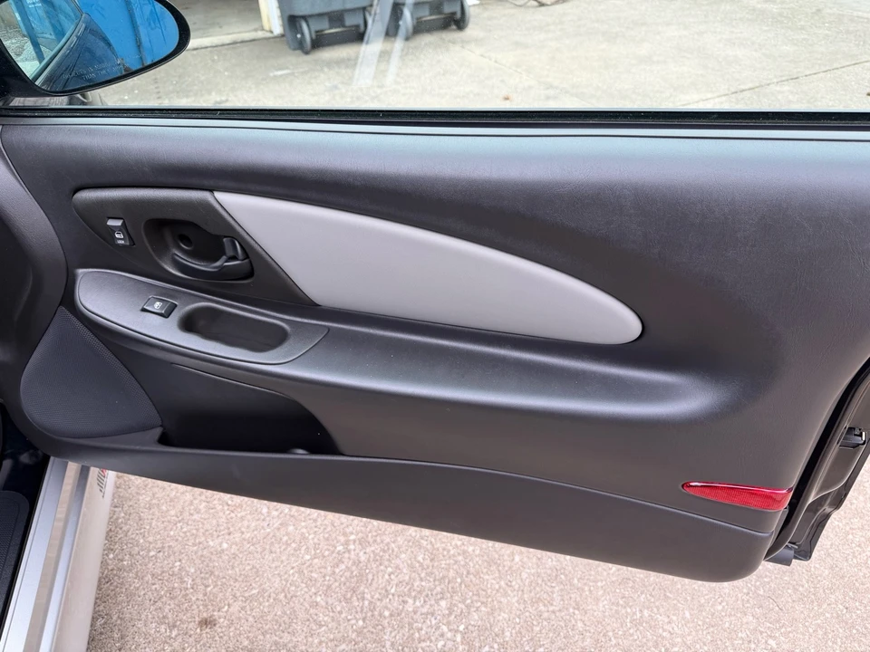 2002 Chevrolet Monte Carlo 6th Gen - Image 17 of 21