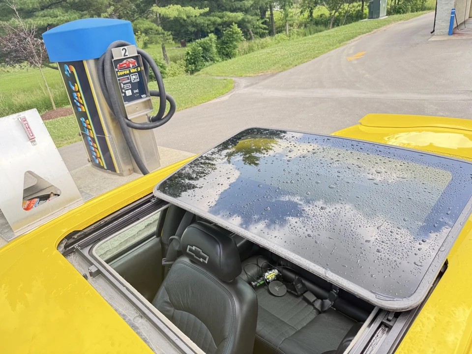 2002 Chevrolet Monte Carlo 6th Gen - Image 5 of 25