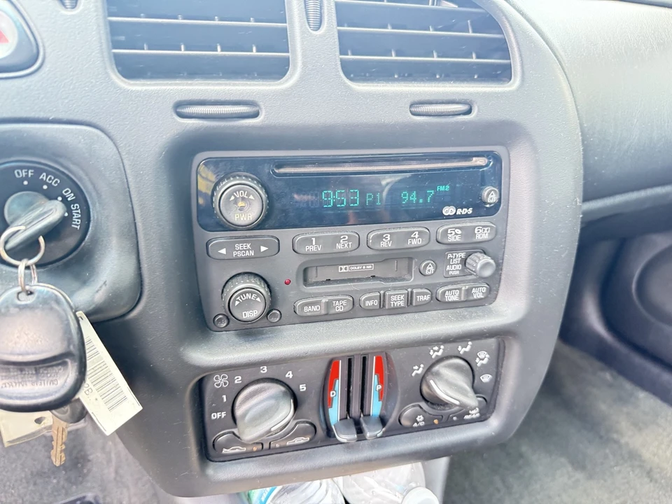 2002 Chevrolet Monte Carlo 6th Gen - Image 19 of 25