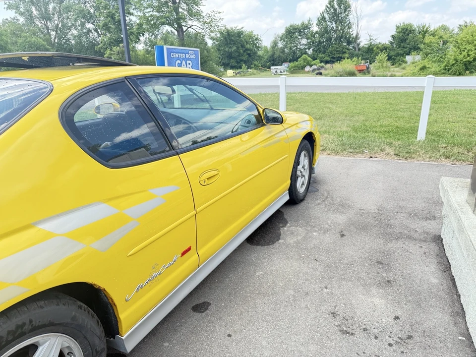 2002 Chevrolet Monte Carlo 6th Gen - Image 3 of 25
