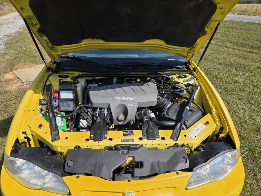 2002 Chevrolet Monte Carlo 6th Gen - Image 22 of 25