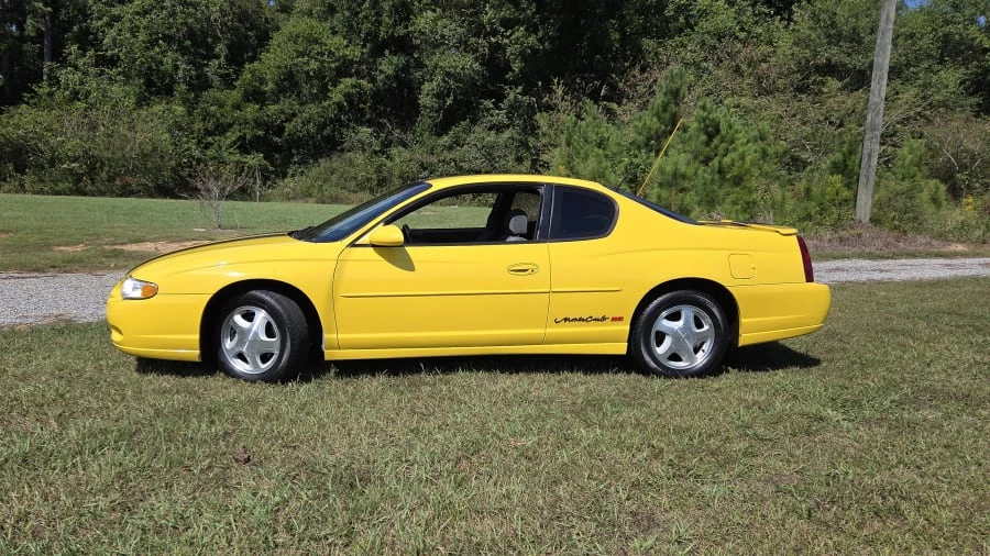2002 Chevrolet Monte Carlo 6th Gen - Image 11 of 25