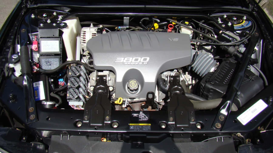 2002 Chevrolet Monte Carlo 6th Gen - Image 8 of 12
