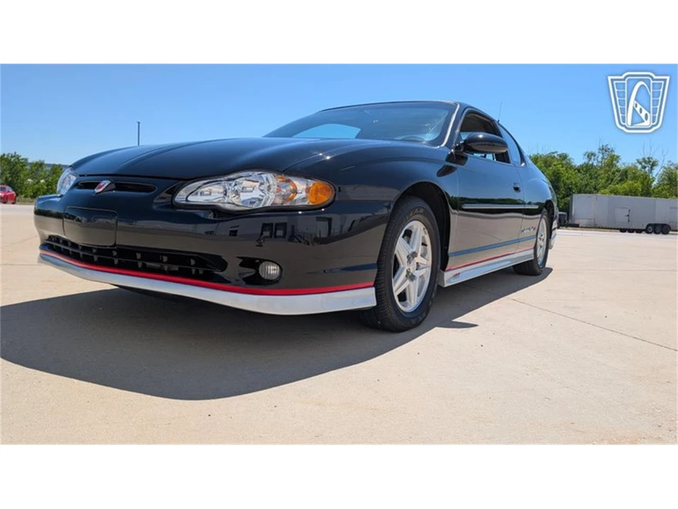 2002 Chevrolet Monte Carlo 6th Gen - Image 4 of 31