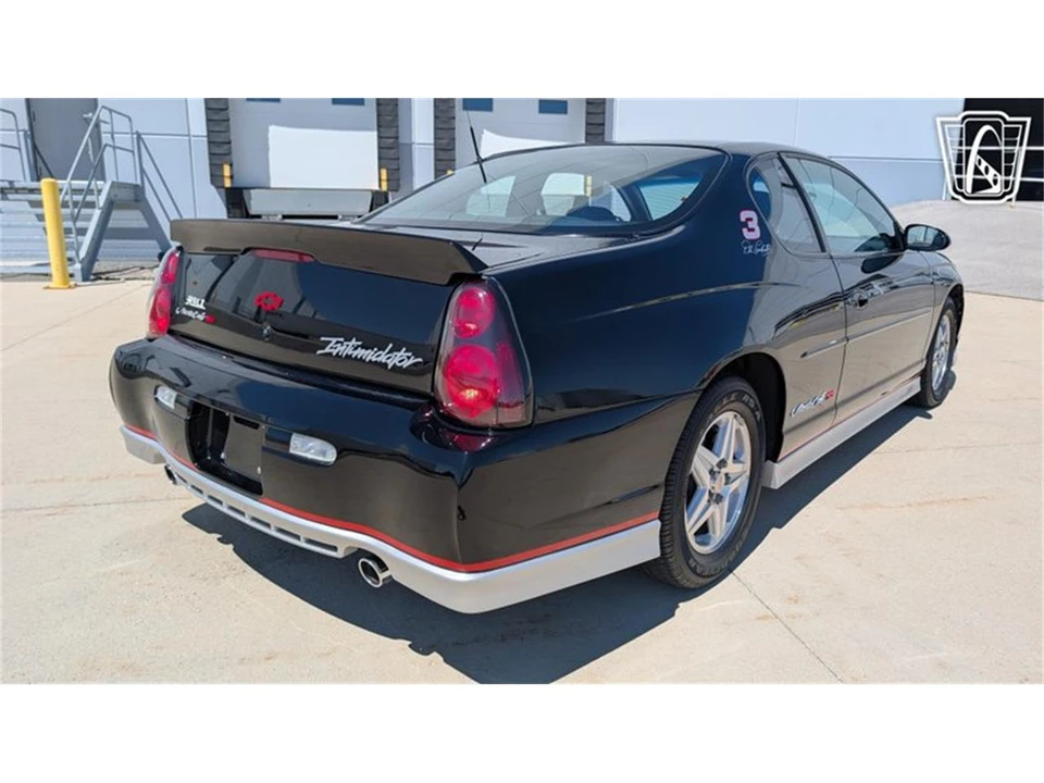 2002 Chevrolet Monte Carlo 6th Gen - Image 15 of 31