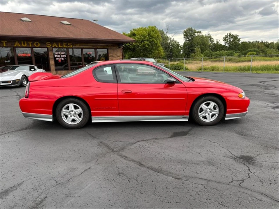 2002 Chevrolet Monte Carlo 6th Gen - Image 3 of 31