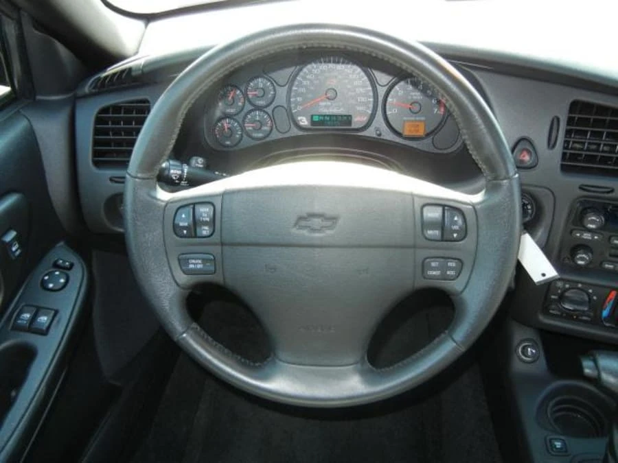 2002 Chevrolet Monte Carlo 6th Gen - Image 6 of 7