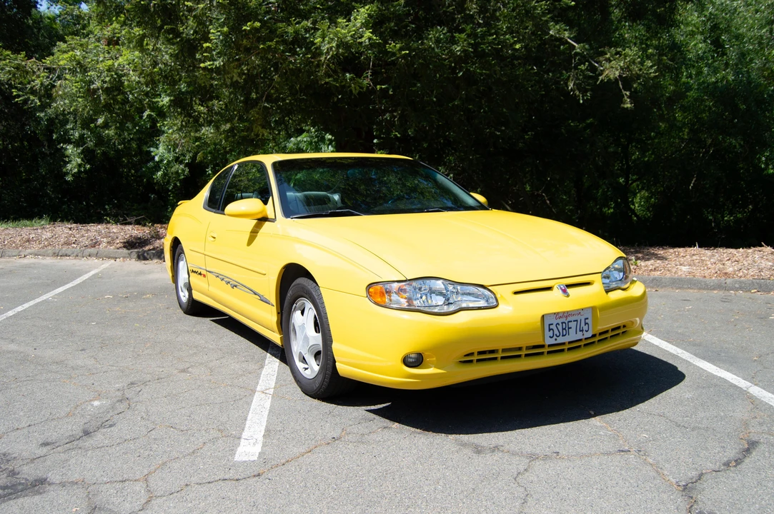 2002 Chevrolet Monte Carlo 6th Gen - Image 18 of 31