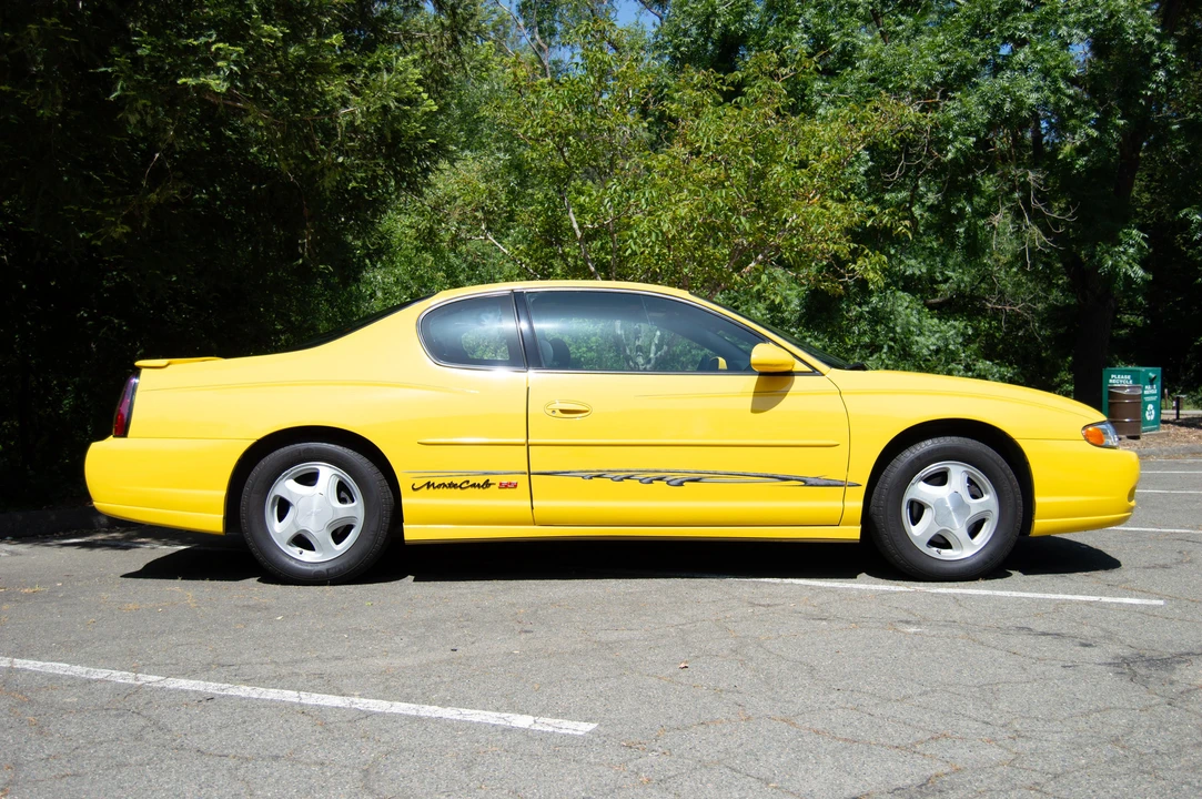 2002 Chevrolet Monte Carlo 6th Gen - Image 16 of 31
