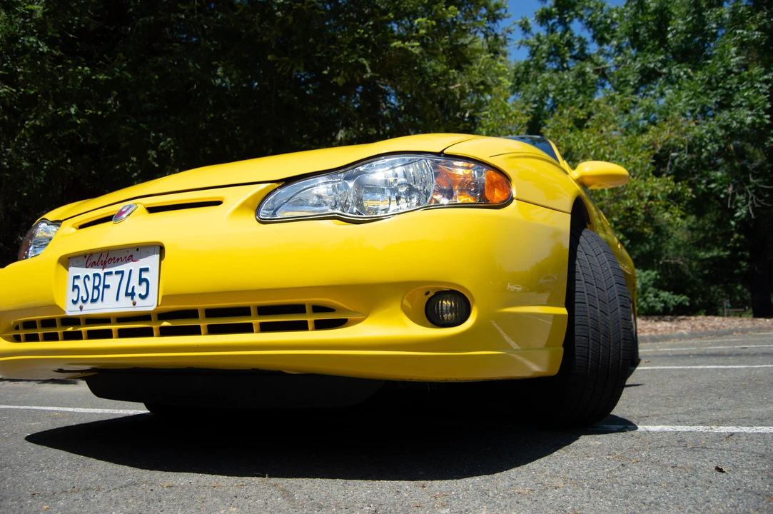 2002 Chevrolet Monte Carlo 6th Gen - Image 24 of 31