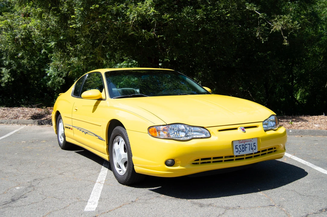 2002 Chevrolet Monte Carlo 6th Gen - Image 19 of 31
