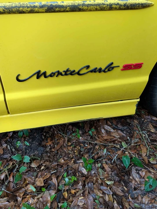 2002 Chevrolet Monte Carlo 6th Gen - Image 5 of 6