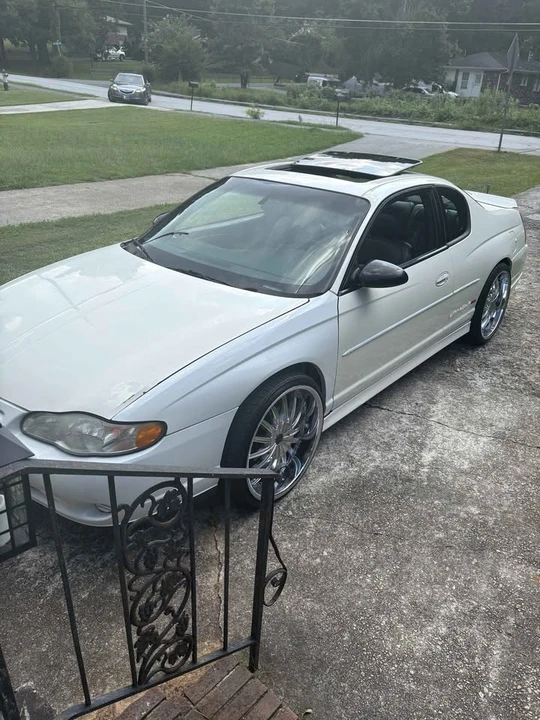 2002 Chevrolet Monte Carlo 6th Gen - Image 3 of 9