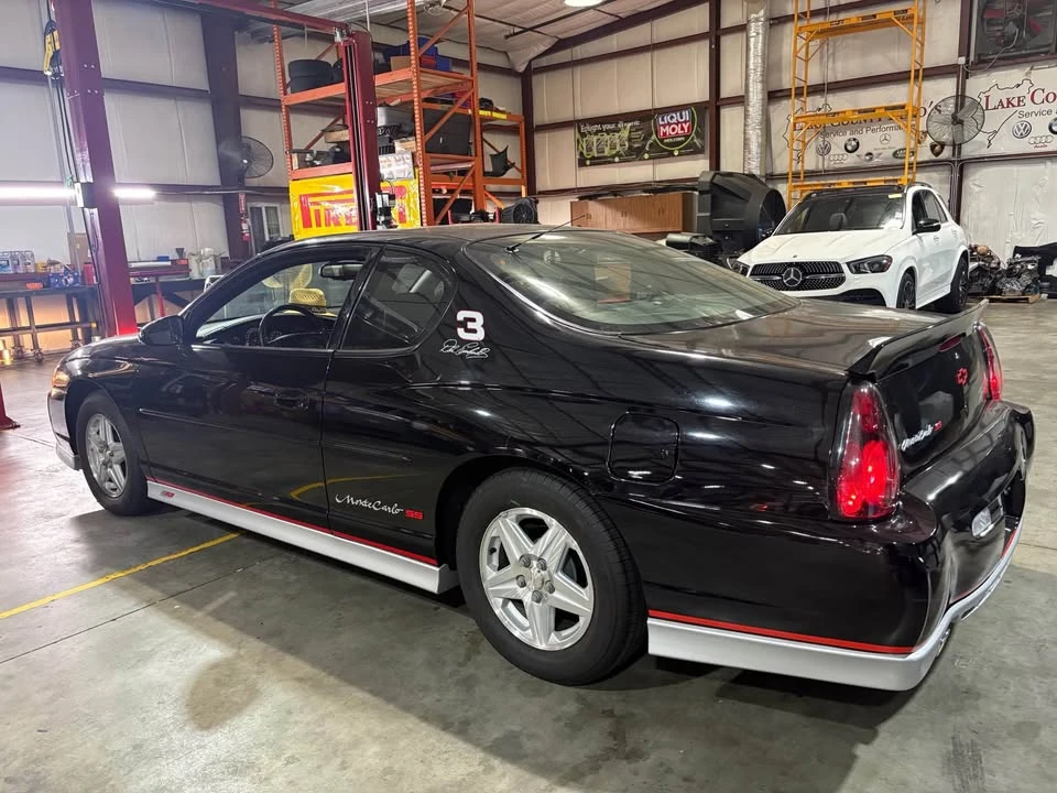 2002 Chevrolet Monte Carlo 6th Gen - Image 2 of 20