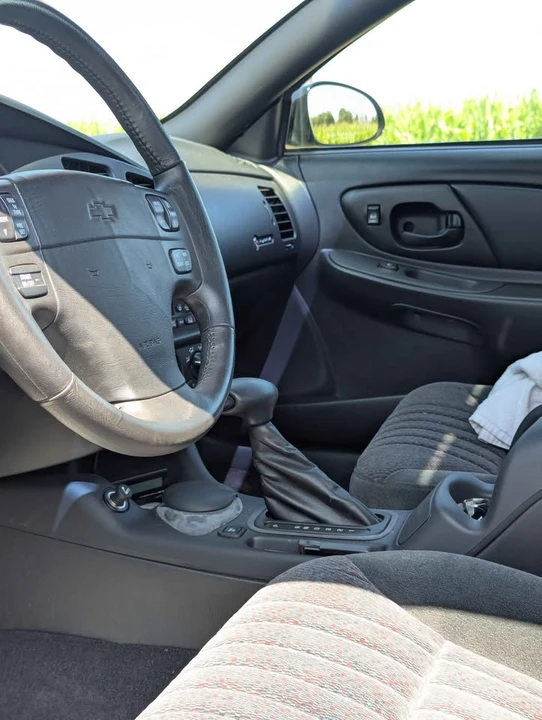2002 Chevrolet Monte Carlo 6th Gen - Image 8 of 10