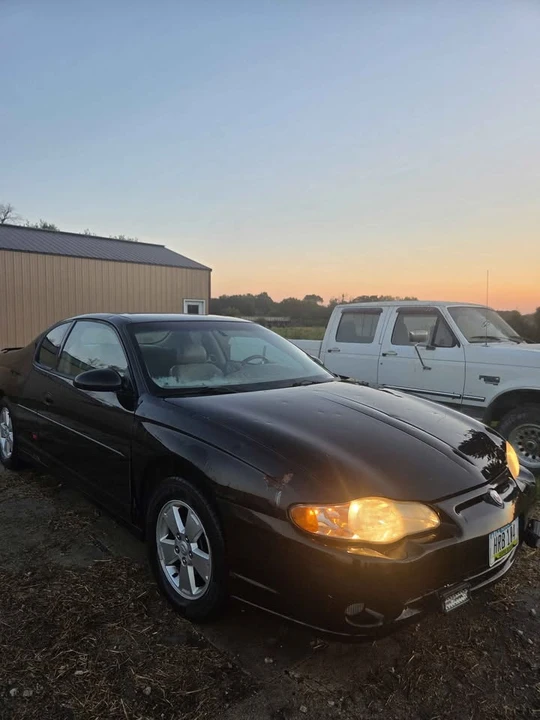 2002 Chevrolet Monte Carlo 6th Gen - Image 2 of 7