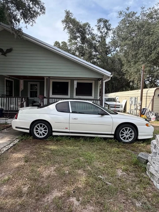 2002 Chevrolet Monte Carlo 6th Gen - Image 4 of 10