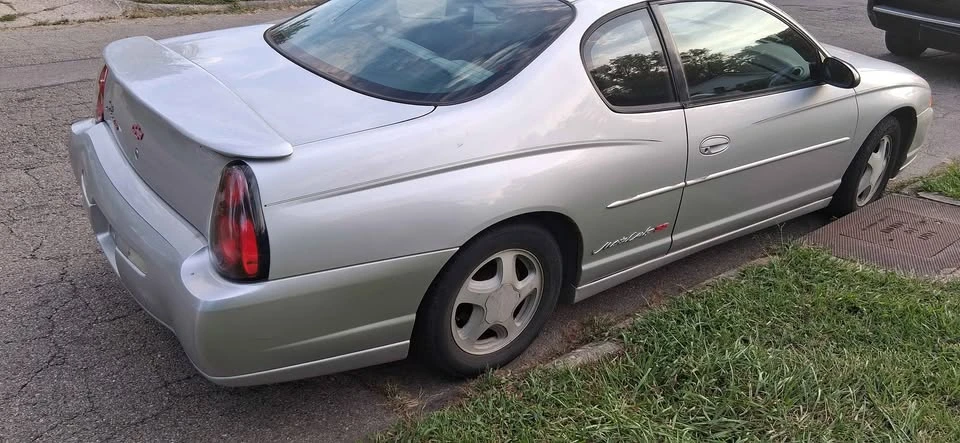 2002 Chevrolet Monte Carlo 6th Gen - Image 5 of 8