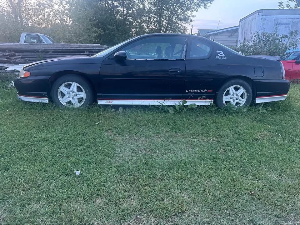 2002 Chevrolet Monte Carlo 6th Gen - Image 2 of 3