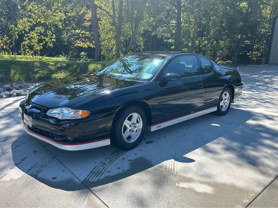 2002 Chevrolet Monte Carlo 6th Gen - Image 2 of 10