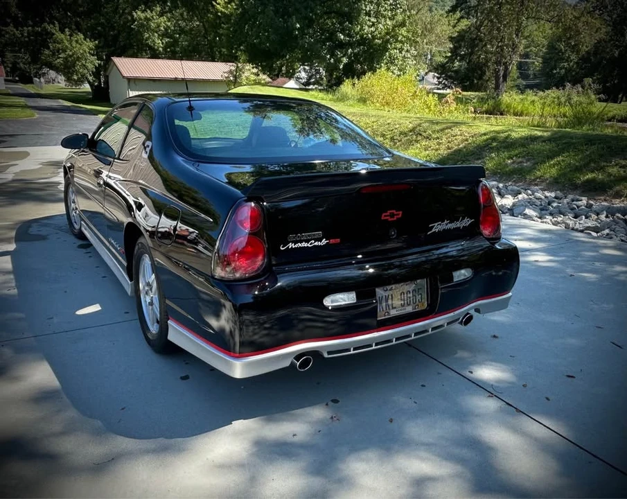 2002 Chevrolet Monte Carlo 6th Gen - Image 3 of 10
