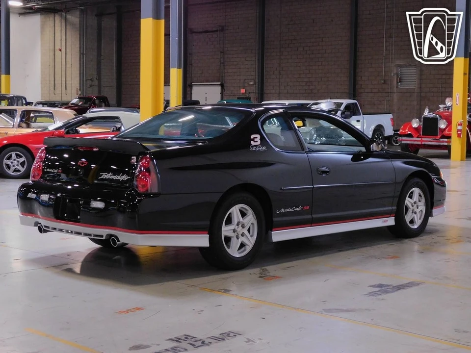 2002 Chevrolet Monte Carlo 6th Gen - Image 5 of 12
