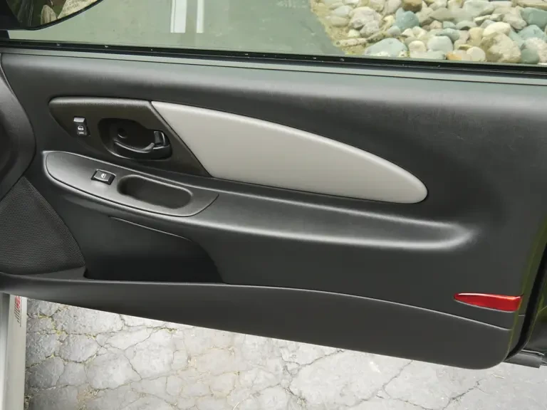 2002 Chevrolet Monte Carlo 6th Gen - Image 12 of 15