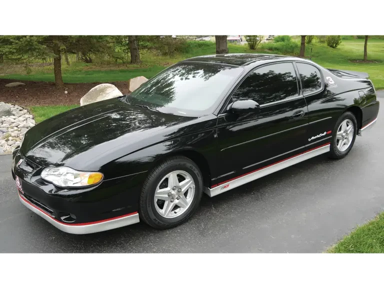 2002 Chevrolet Monte Carlo 6th Gen - Image 2 of 15