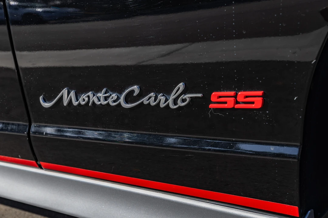 2002 Chevrolet Monte Carlo 6th Gen - Image 17 of 24