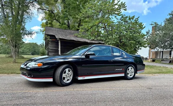 2002 Chevrolet Monte Carlo SS Dale Earnhardt Intimidator