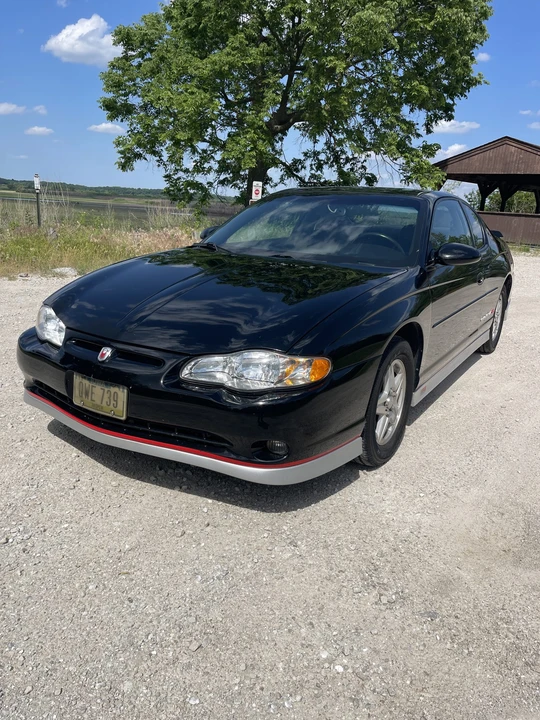 2002 Chevrolet Monte Carlo 6th Gen - Image 2 of 31