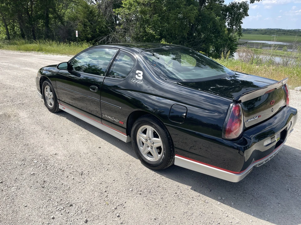 2002 Chevrolet Monte Carlo 6th Gen - Image 4 of 31