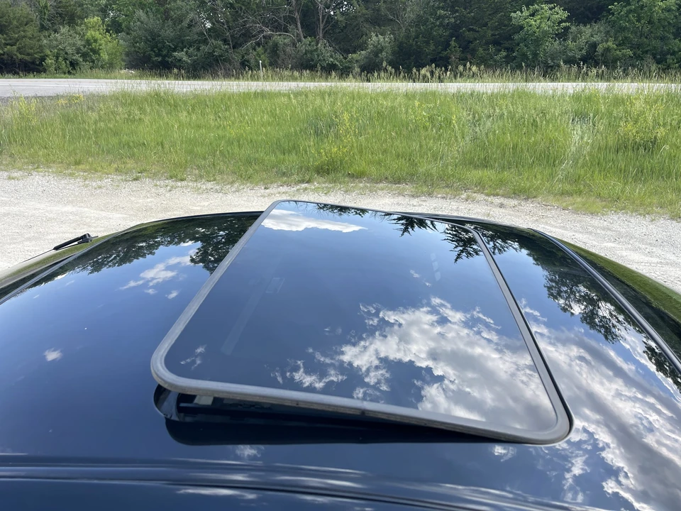 2002 Chevrolet Monte Carlo 6th Gen - Image 19 of 31