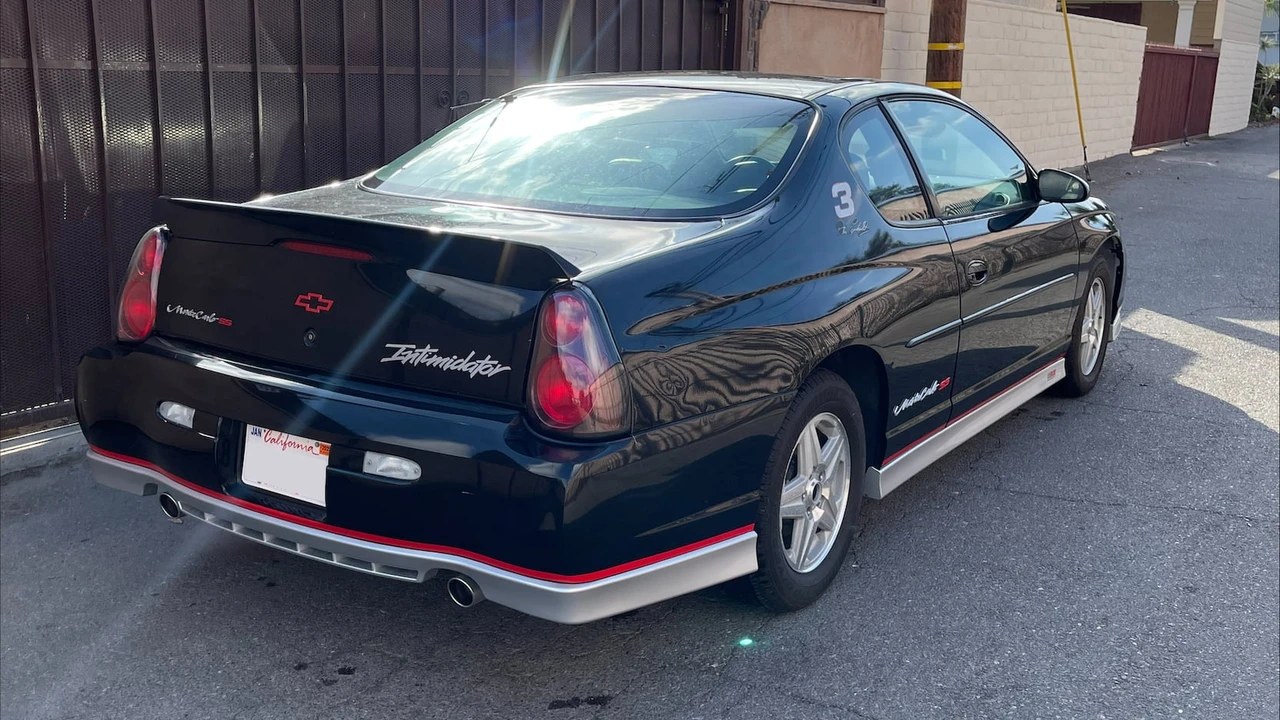 2002 Chevrolet Monte Carlo 6th Gen - Image 3 of 11