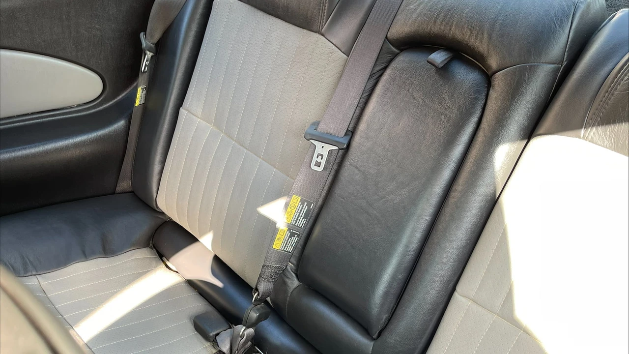 2002 Chevrolet Monte Carlo 6th Gen - Image 6 of 11