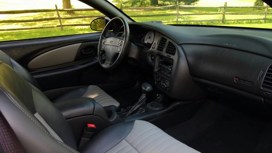 2002 Chevrolet Monte Carlo 6th Gen - Image 5 of 12