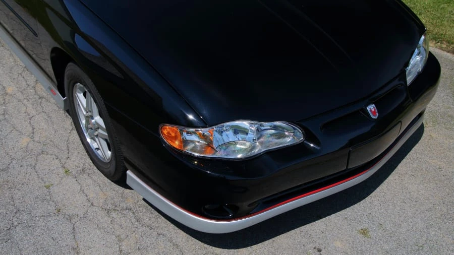 2002 Chevrolet Monte Carlo 6th Gen - Image 10 of 12