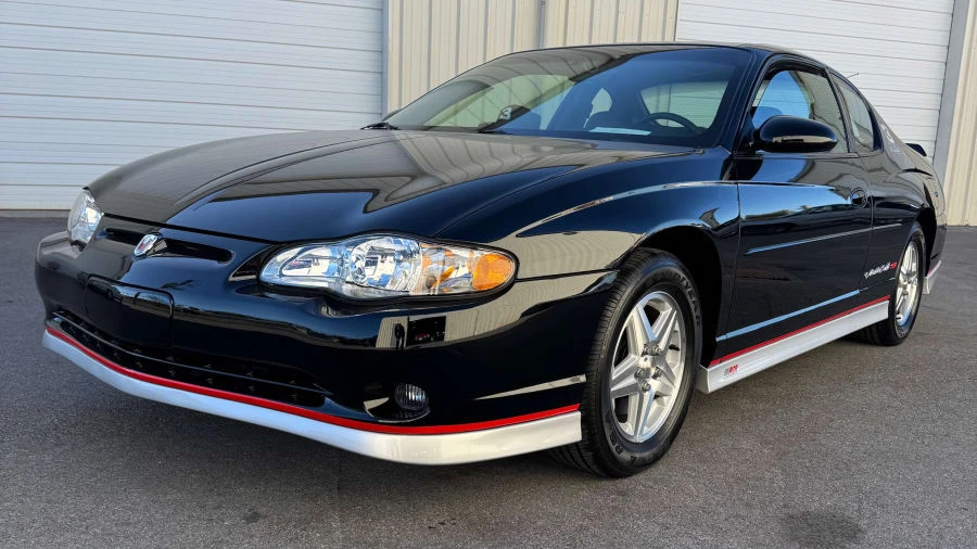 2002 Chevrolet Monte Carlo 6th Gen - Image 4 of 31