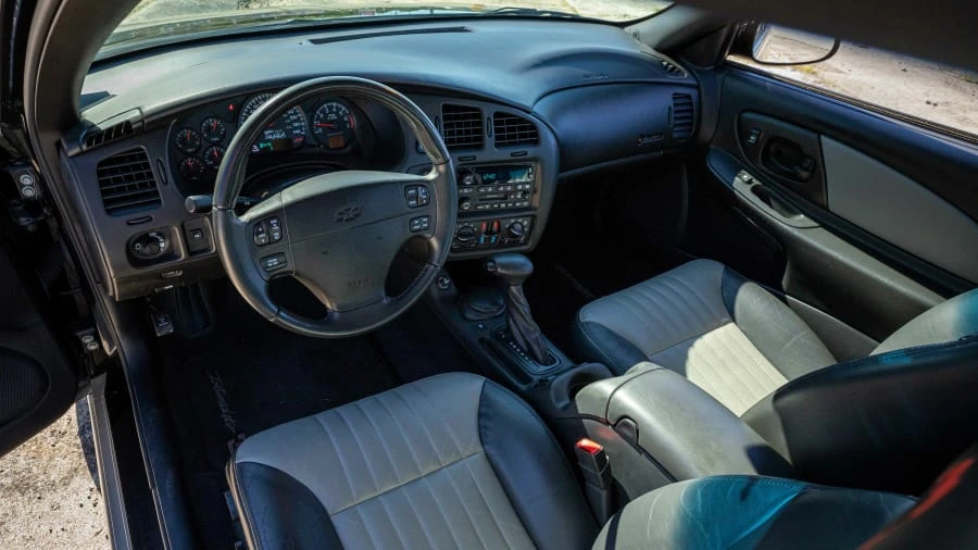 2002 Chevrolet Monte Carlo 6th Gen - Image 4 of 14