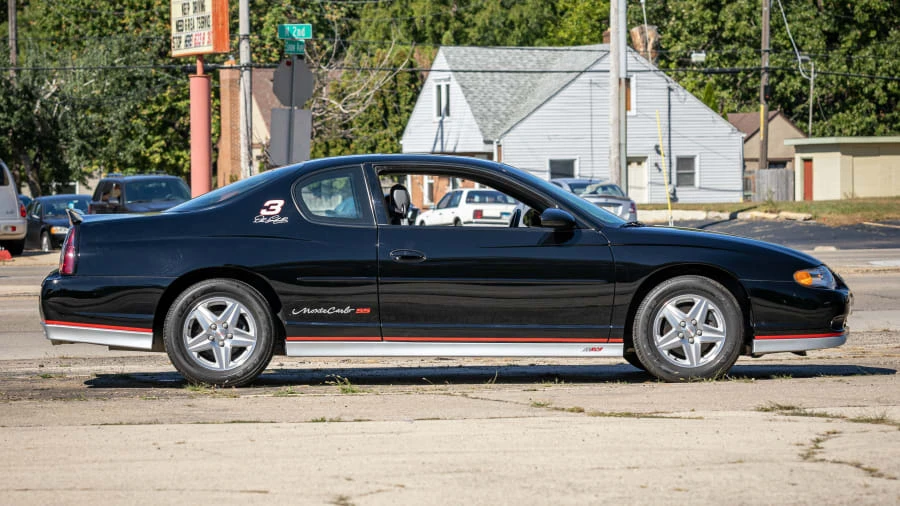 2002 Chevrolet Monte Carlo 6th Gen - Image 9 of 14