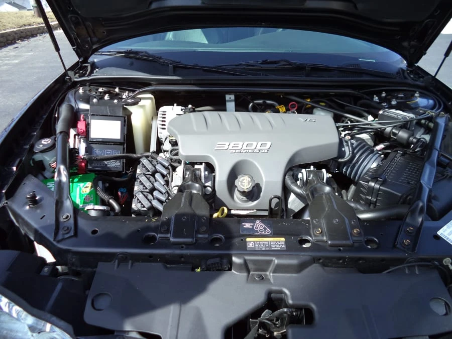 2002 Chevrolet Monte Carlo 6th Gen - Image 6 of 8