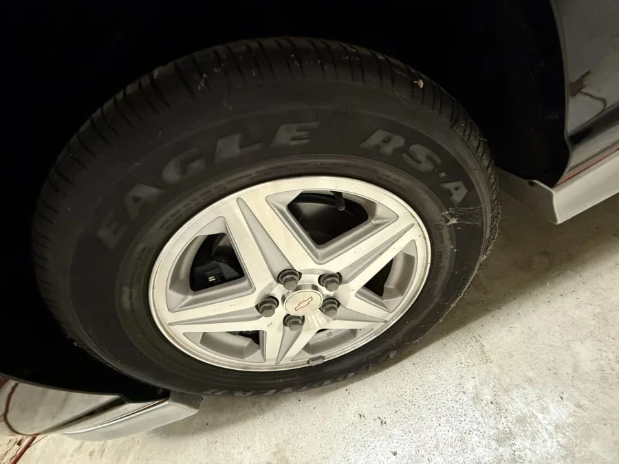 2002 Chevrolet Monte Carlo 6th Gen - Image 15 of 19