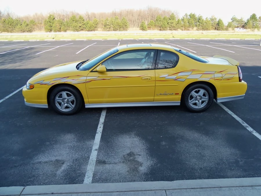 2002 Chevrolet Monte Carlo 6th Gen - Image 2 of 8