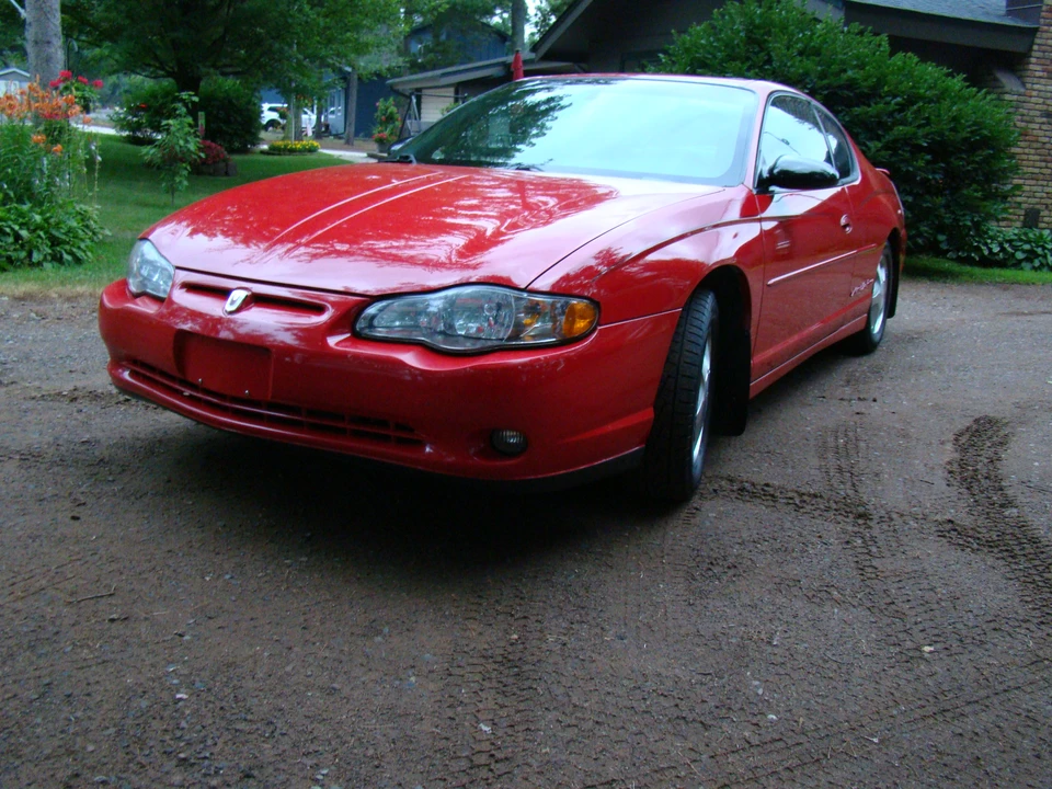 2002 Chevrolet Monte Carlo 6th Gen - Image 5 of 31